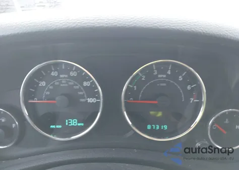 2014 Jeep Wrangler Unlimited Sport z USA, uszkodzony, nr VIN 1C4BJWDG6EL255550